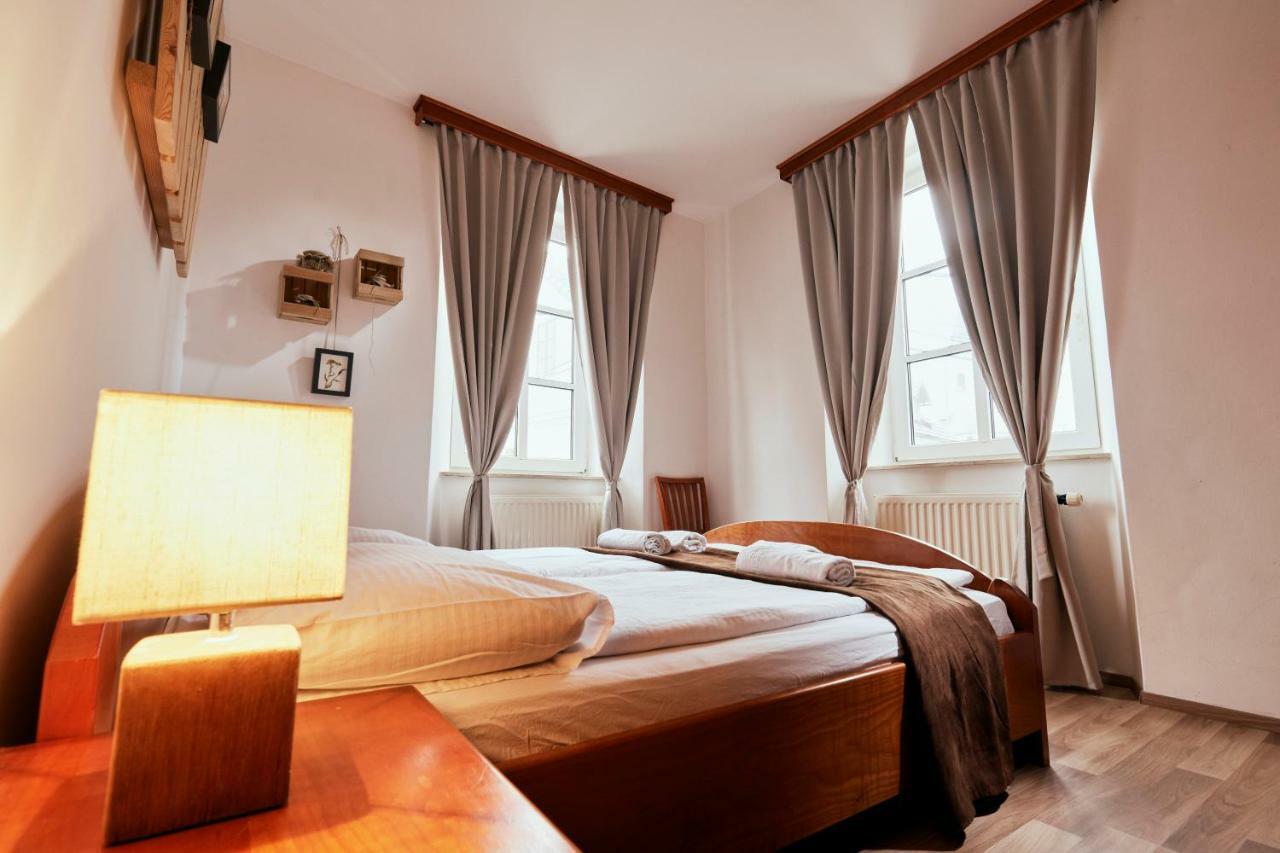 Rooms & Restaurant Ostarija Dolenjske Toplice Ngoại thất bức ảnh